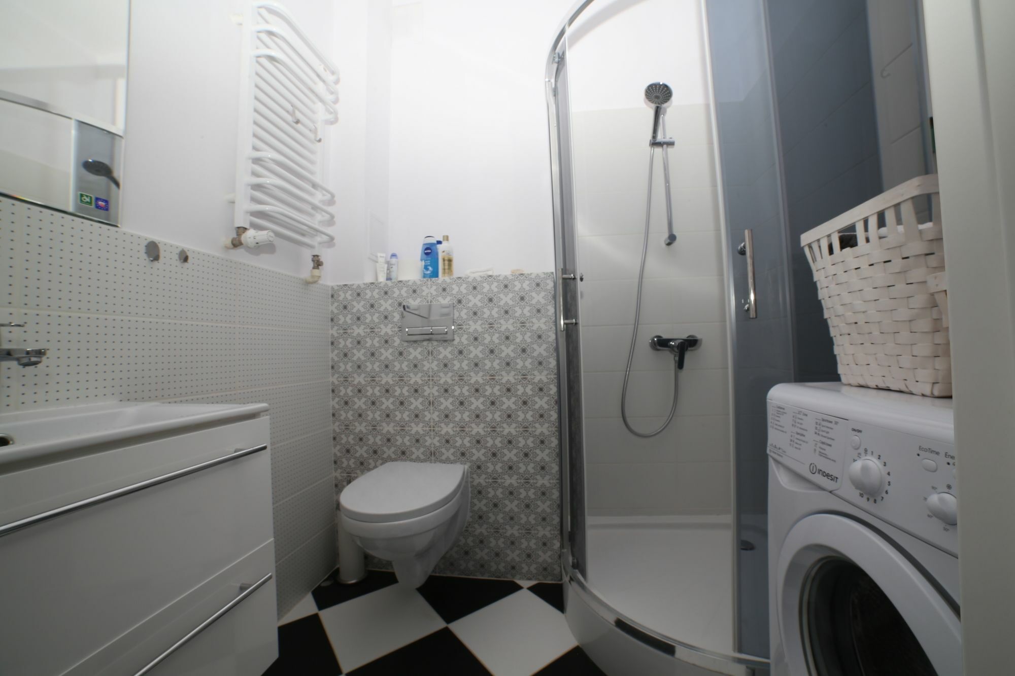 ורשה Aski Hoza Apartment מראה חיצוני תמונה
