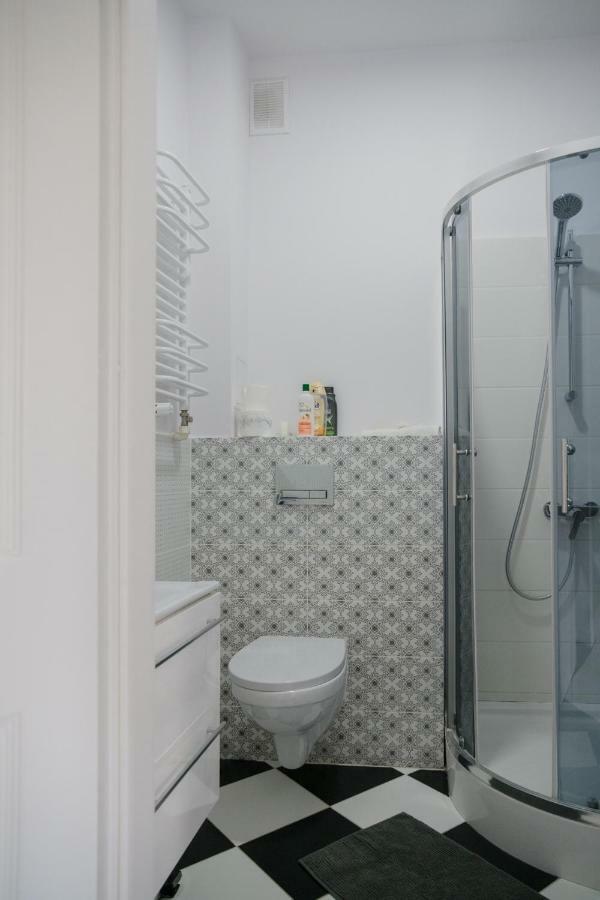 ורשה Aski Hoza Apartment מראה חיצוני תמונה