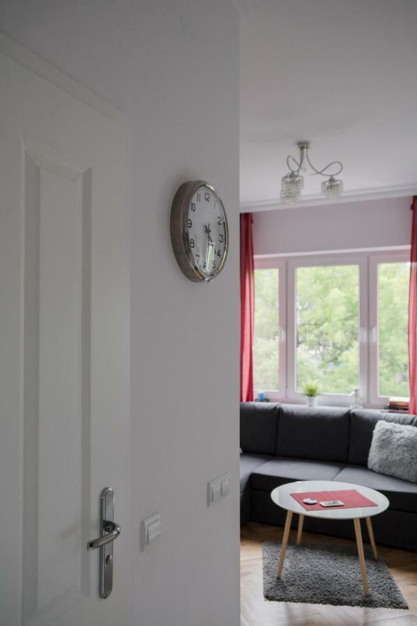 ורשה Aski Hoza Apartment מראה חיצוני תמונה